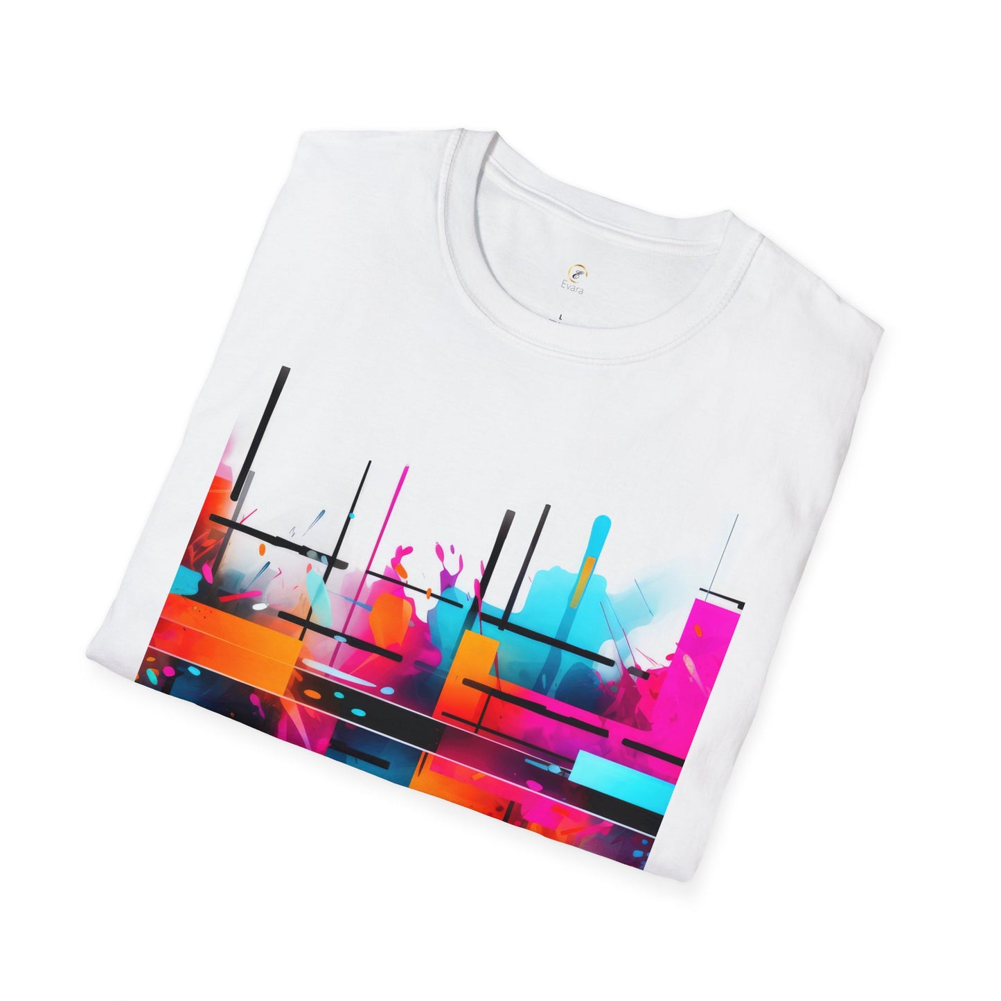 T-Shirt with eye catching colorful pattern