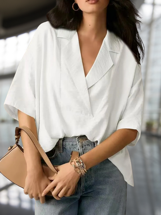 collared white chic blouse